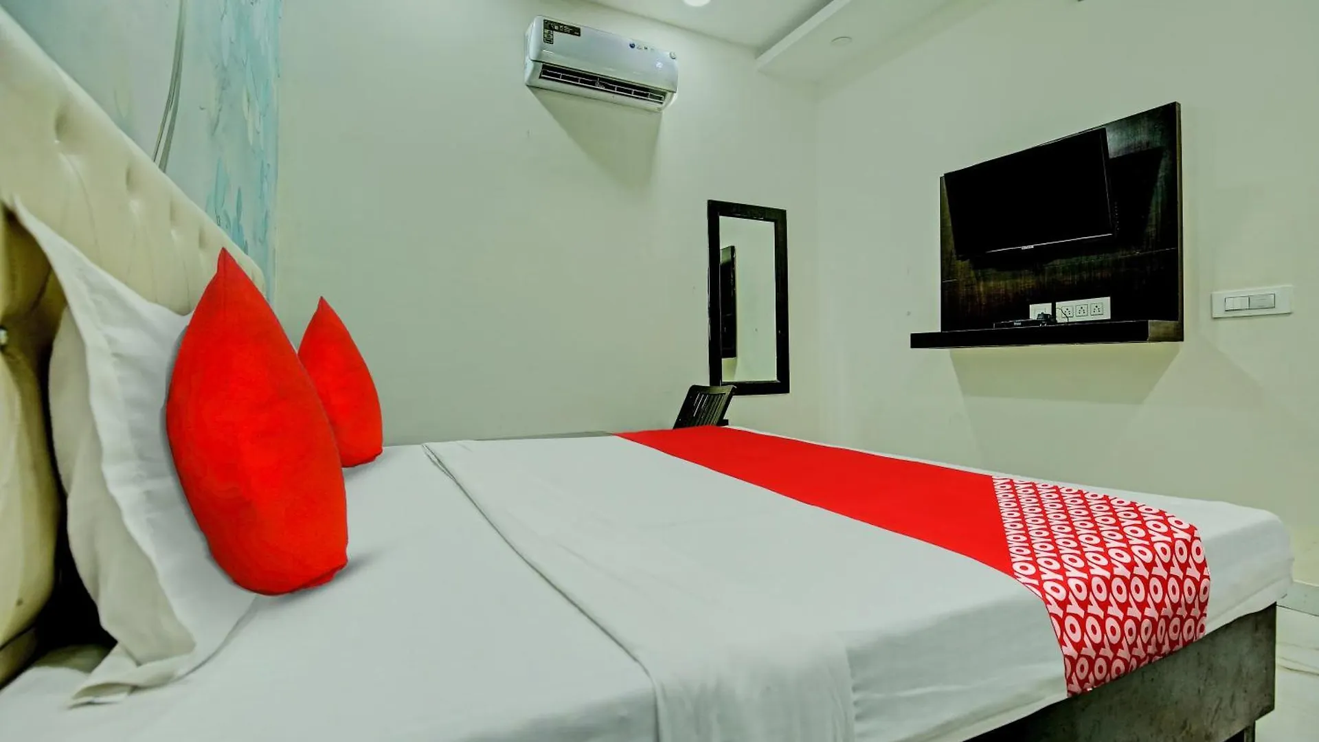 Hotel O Jj Crown Zirakpur